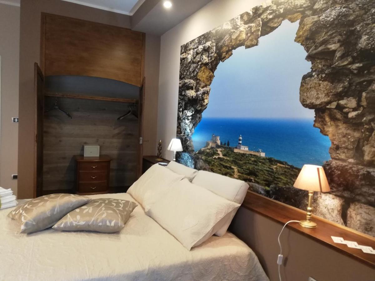 La Casa Di Adele Cagliari B&B Экстерьер фото