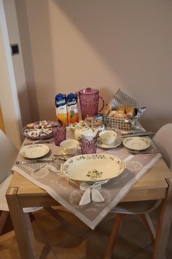 La Casa Di Adele Cagliari B&B Экстерьер фото